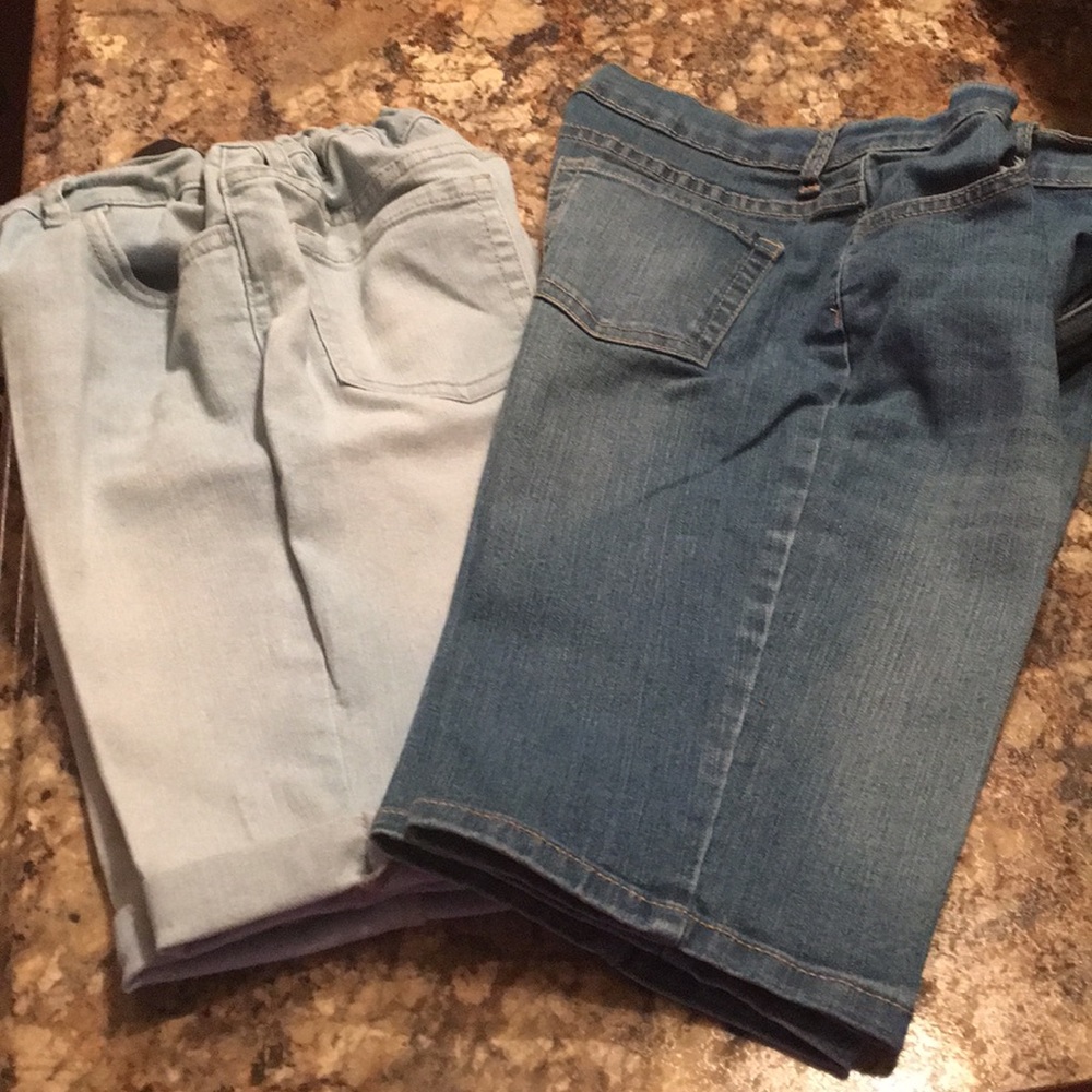 ❌SALE❌Bundle of girls Bermuda shorts